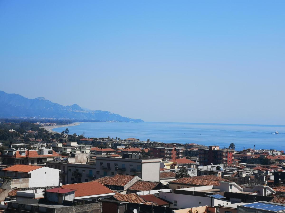 Apartamento Casa Donna Rosaria Tra Etna E Taormina Riposto Exterior foto
