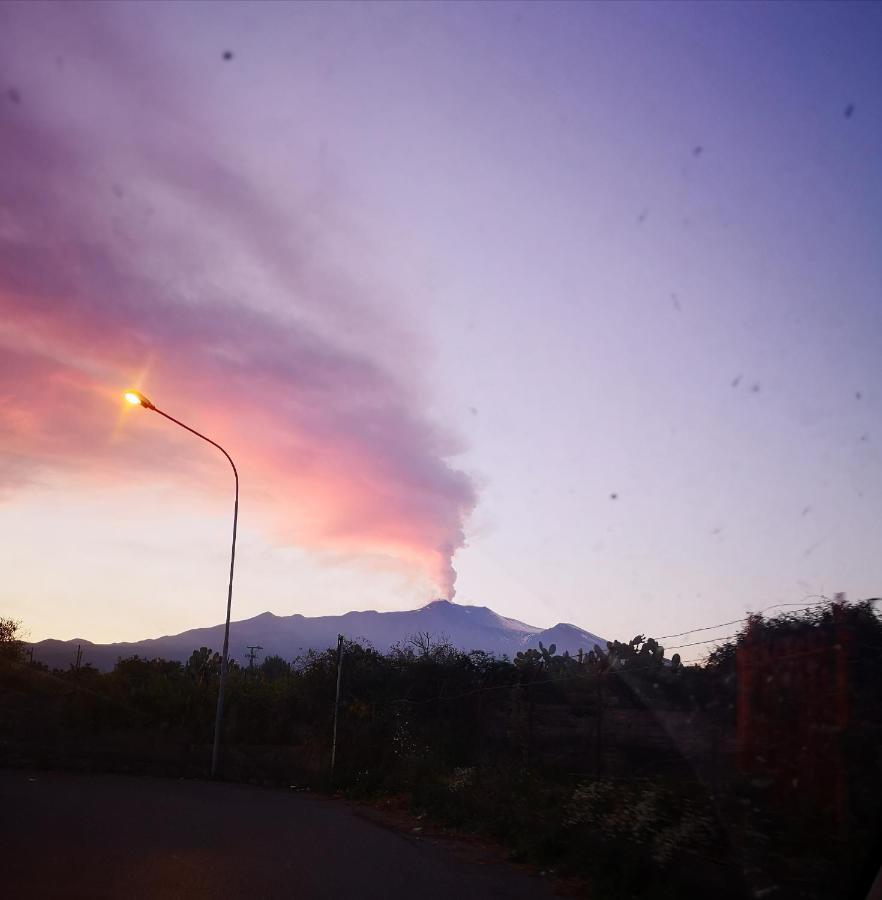 Apartamento Casa Donna Rosaria Tra Etna E Taormina Riposto Exterior foto
